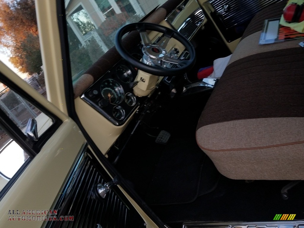 1968 C/K C10 Standard Regular Cab - Butternut / Saddle Tan photo #2