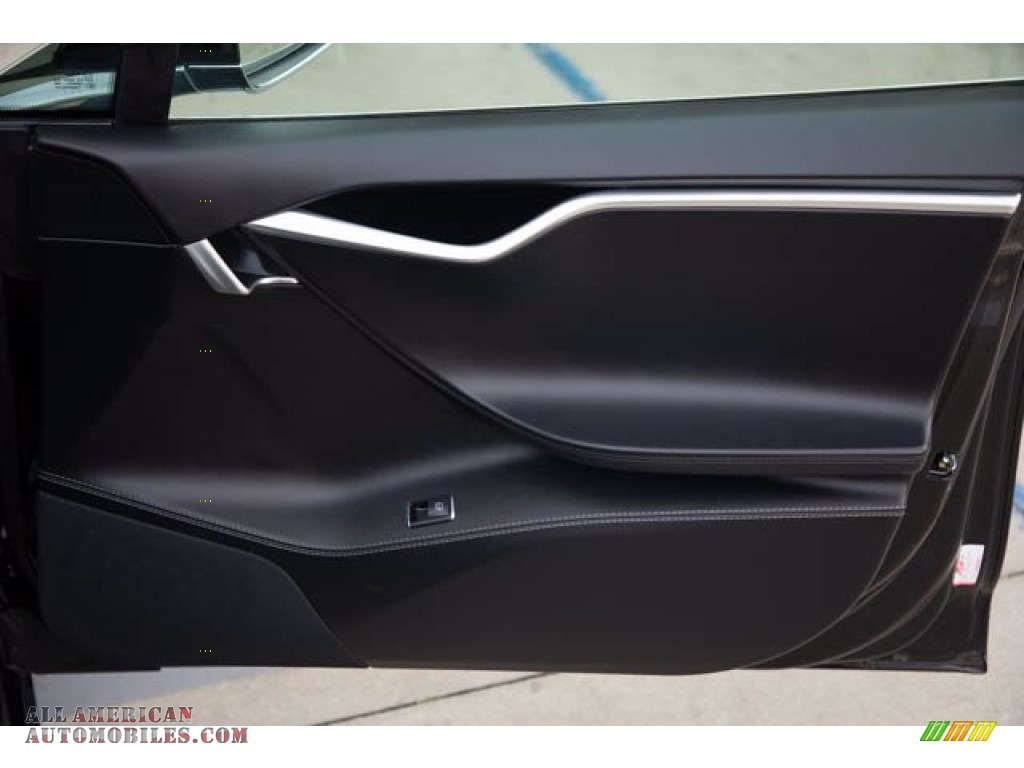 2017 Model S 75 - Black / Black photo #28