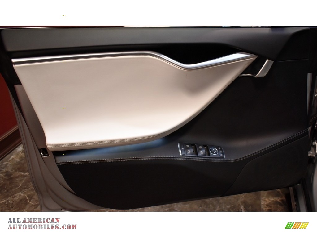 2017 Model S 75D - Silver Metallic / White photo #17