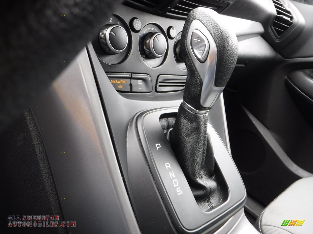2016 Escape SE 4WD - Oxford White / Charcoal Black photo #19
