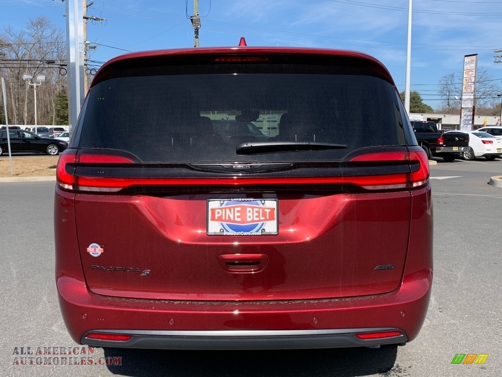 2021 Pacifica Touring L AWD - Velvet Red Pearl / Black photo #7