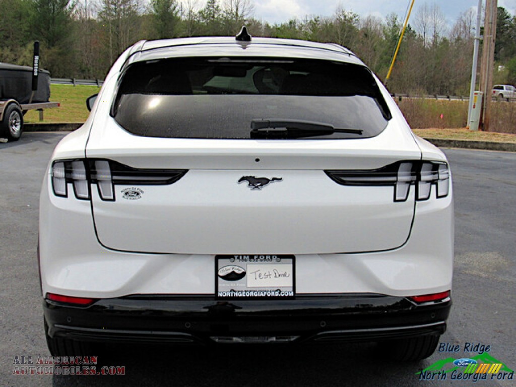 2021 Mustang Mach-E Premium eAWD - Star White Metallic Tri-Coat / Light Space Gray photo #4