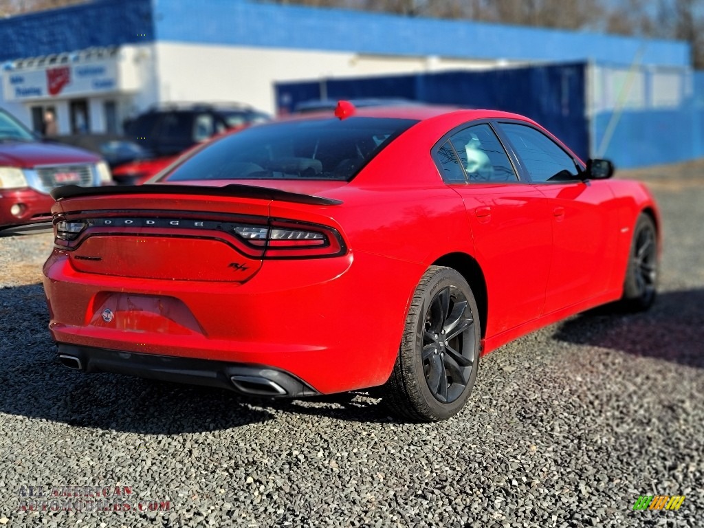 2017 Charger R/T - TorRed / Black photo #4