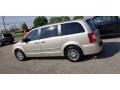 Chrysler Town & Country Touring - L Cashmere Pearl photo #6