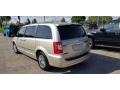 Chrysler Town & Country Touring - L Cashmere Pearl photo #7