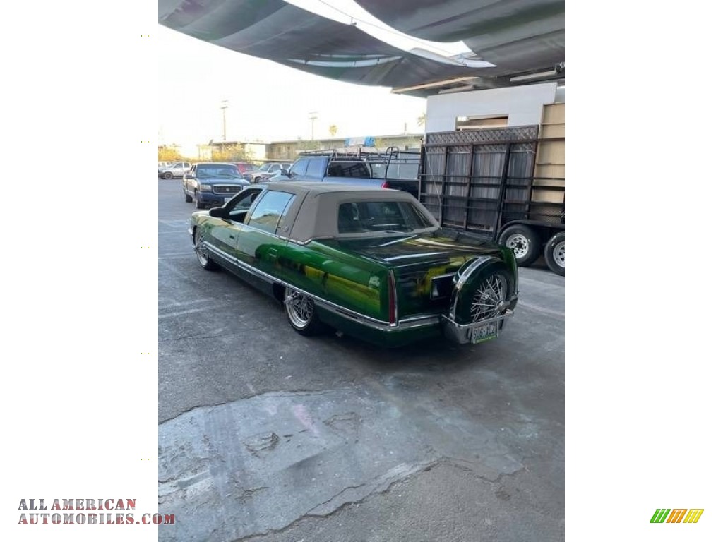 1995 DeVille Sedan - Polo Green Metallic / Tan photo #3