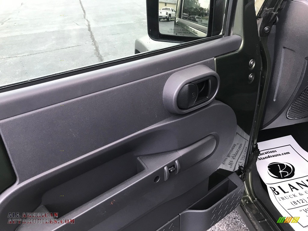 2009 Wrangler Unlimited X 4x4 Right Hand Drive - Jeep Green Metallic / Dark Slate Gray/Medium Slate Gray photo #10