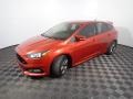 Ford Focus ST Hatch Hot Pepper Red photo #9