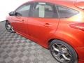 Ford Focus ST Hatch Hot Pepper Red photo #18