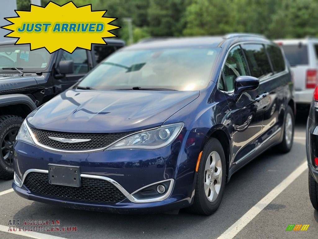 2017 Pacifica Touring L Plus - Jazz Blue Pearl / Cognac/Alloy/Toffee photo #1
