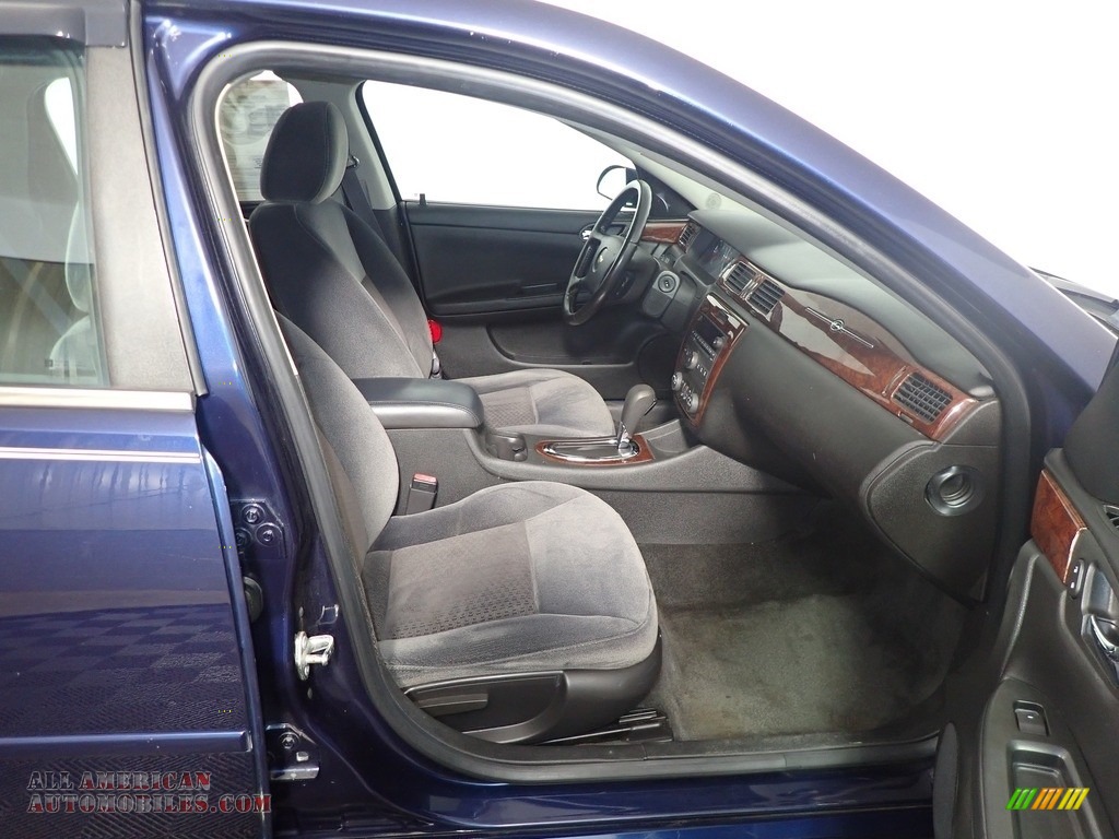 2011 Impala LT - Imperial Blue Metallic / Ebony photo #36