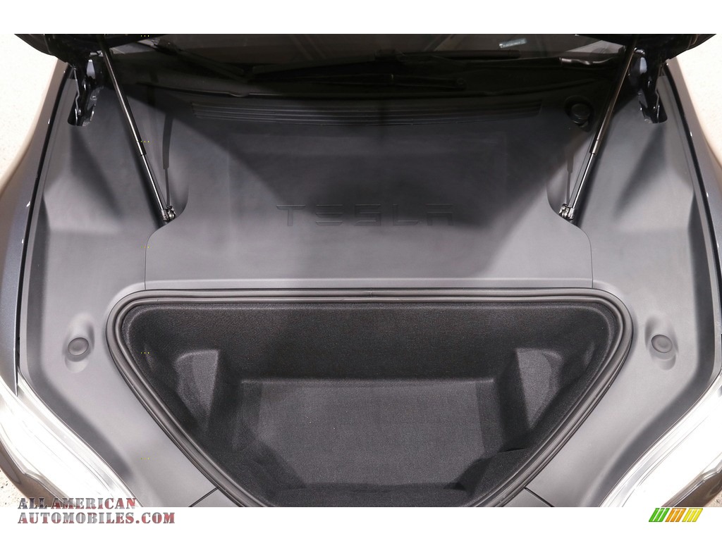 2020 Model S Long Range Plus - Midnight Silver Metallic / Black photo #32