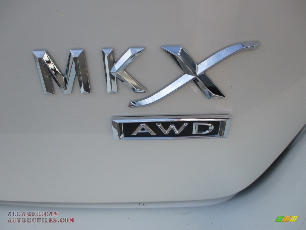 2013 MKX AWD - Crystal Champagne Tri-Coat / Medium Light Stone photo #27