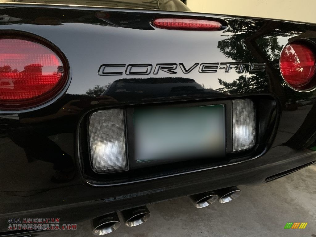 2003 Corvette Z06 - Black / Black photo #9