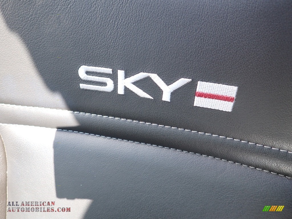 2008 Sky Red Line Roadster - Bluestone / Black photo #23
