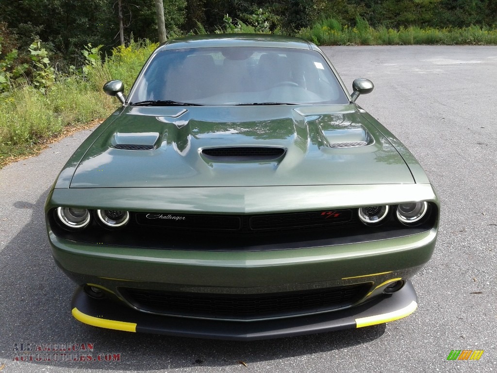 2021 Challenger R/T Scat Pack - F8 Green / Black photo #3