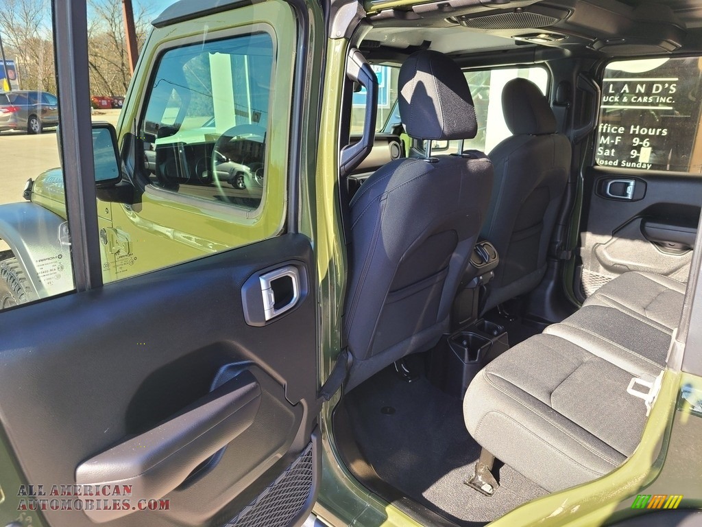 2020 Wrangler Unlimited Willys 4x4 - Sarge Green / Black photo #24