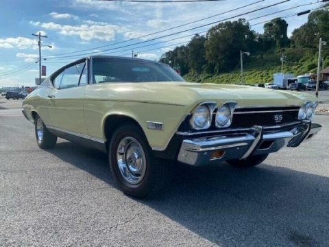 Yellow 1968 Chevrolet Chevelle SS 396 Sport Coupe