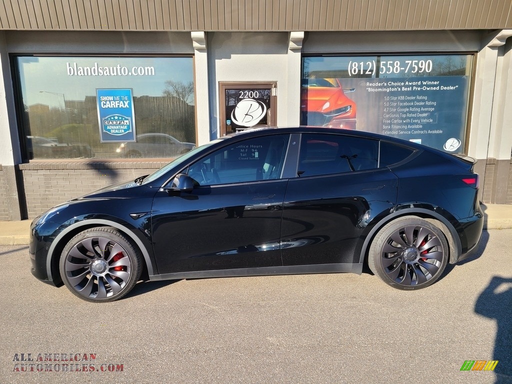 Solid Black / Black Tesla Model Y Performance