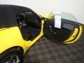Pontiac Solstice GXP Roadster Mean Yellow photo #27