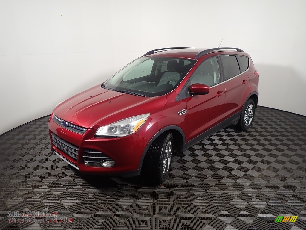 2014 Escape SE 1.6L EcoBoost 4WD - Ruby Red / Charcoal Black photo #9