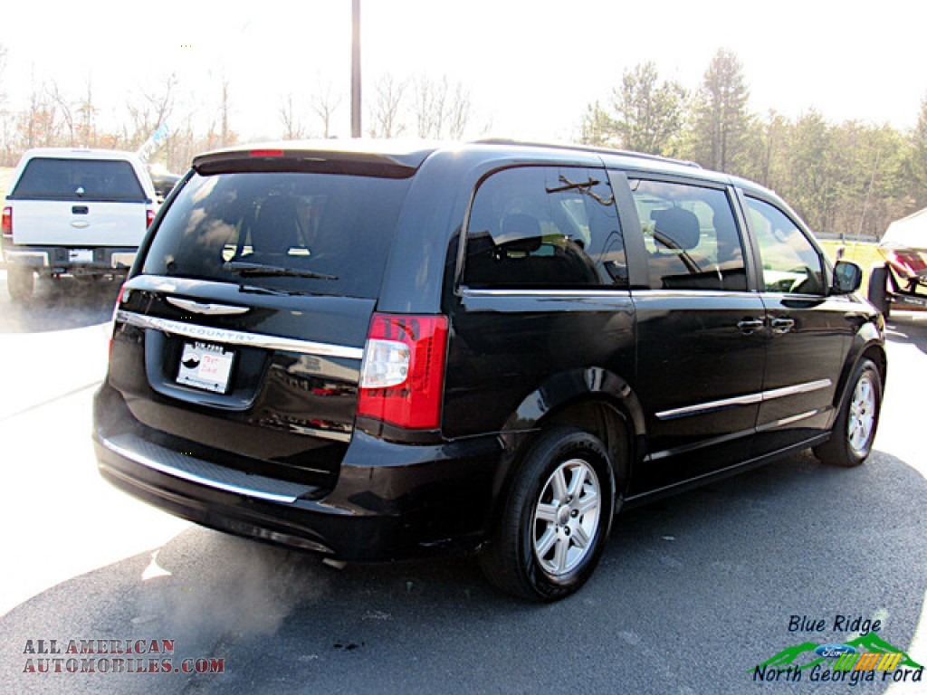 2012 Town & Country Touring - Brilliant Black Crystal Pearl / Black/Light Graystone photo #5