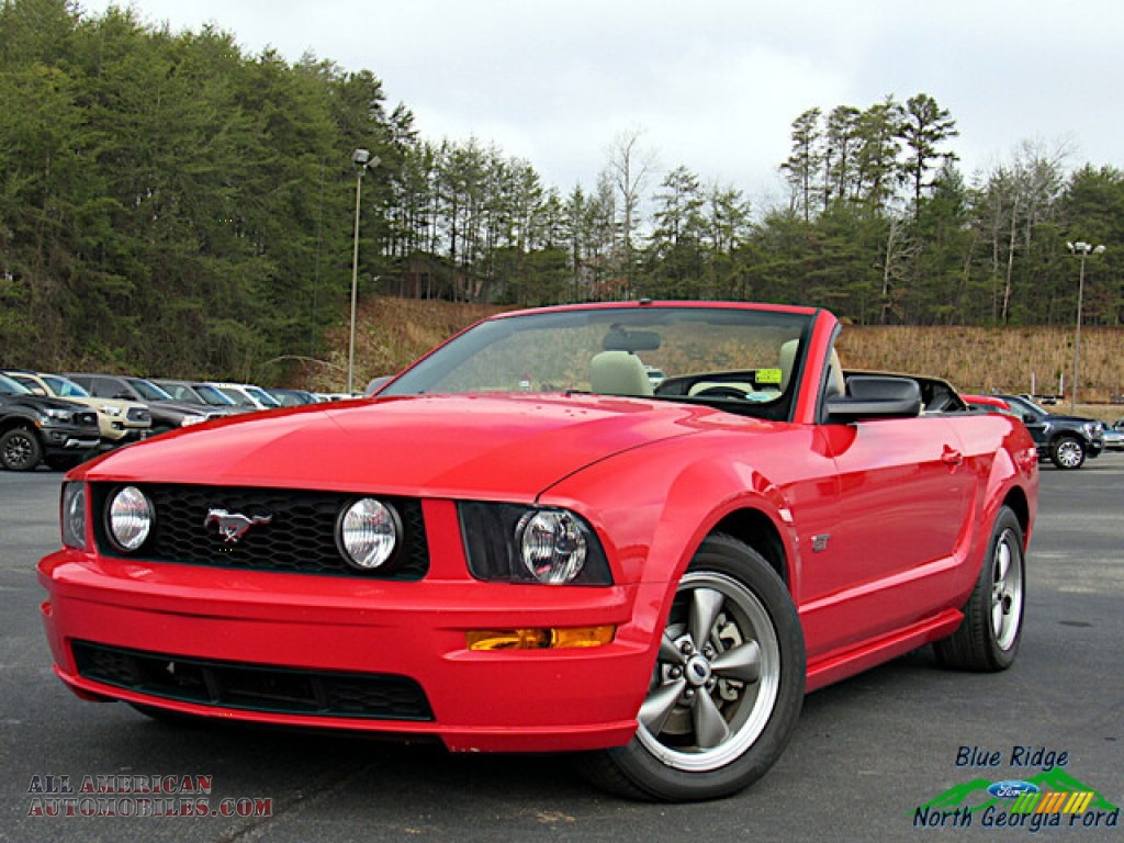 Torch Red / Light Parchment Ford Mustang GT Premium Convertible