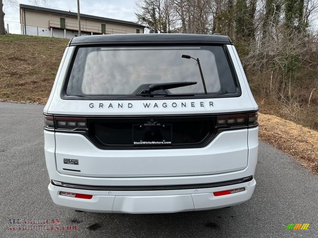 2022 Grand Wagoneer Obsidian 4x4 - Bright white / Global Black photo #9