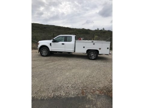 Oxford White 2020 Ford F350 Super Duty XL Super Cab 4x4 Chassis Utility Truck