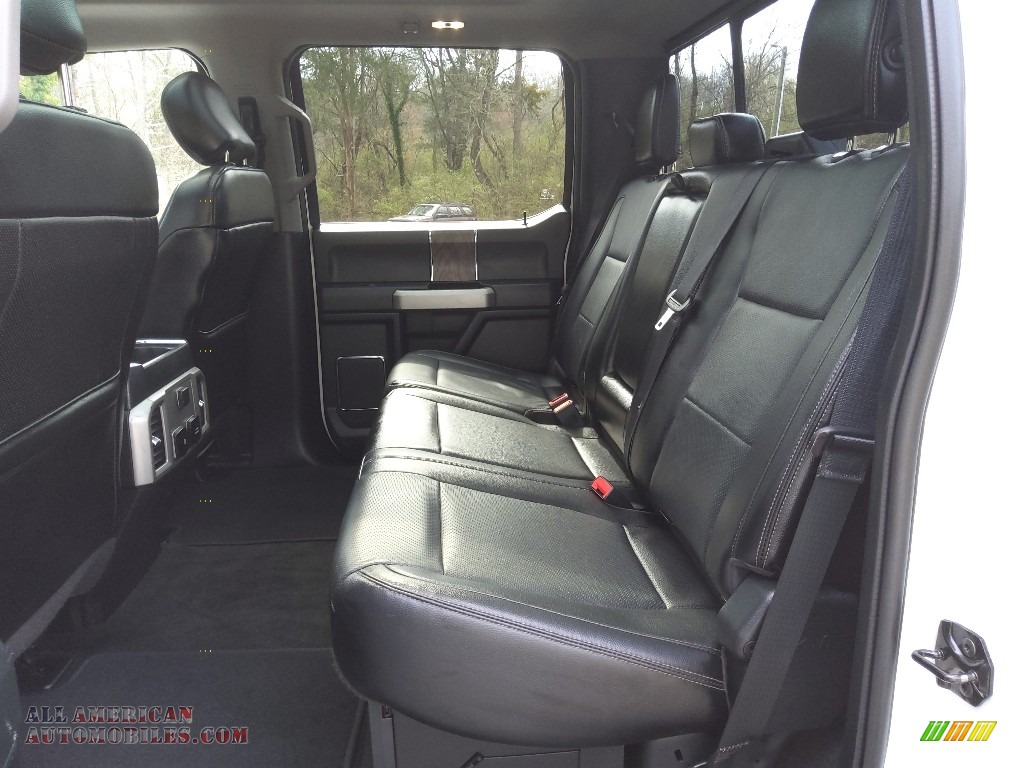2018 F350 Super Duty Lariat Crew Cab 4x4 - White Platinum / Black photo #17