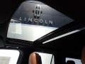 Lincoln Navigator L Reserve 4x4 Pristine White photo #19