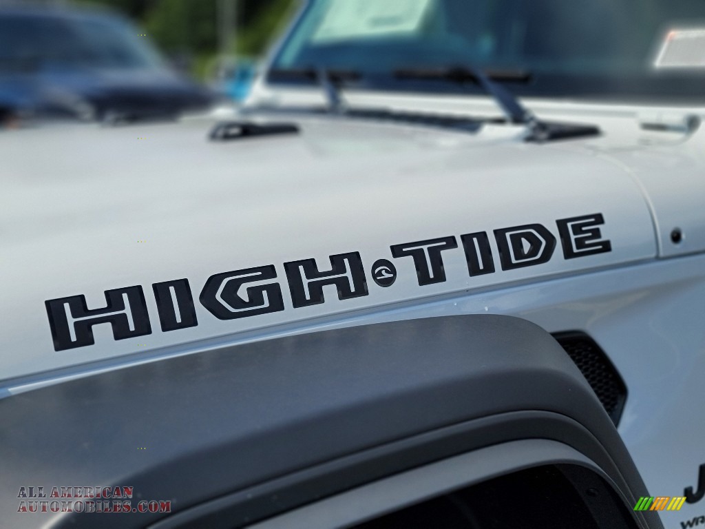 2022 Wrangler Unlimited High Tide 4x4 - Bright White / Black photo #4