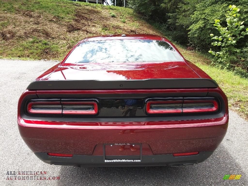 2022 Challenger R/T - Octane Red Pearl / Black photo #7