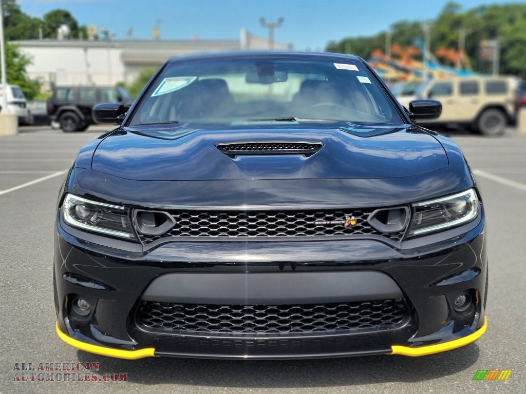 2022 Charger Scat Pack - Pitch Black / Black photo #2