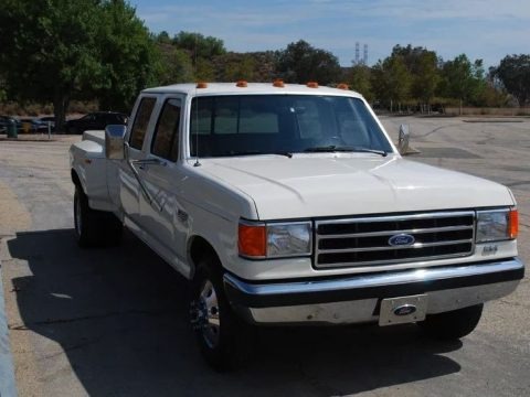 Colonial White 1989 Ford F350 XLT Lariat Crew Cab