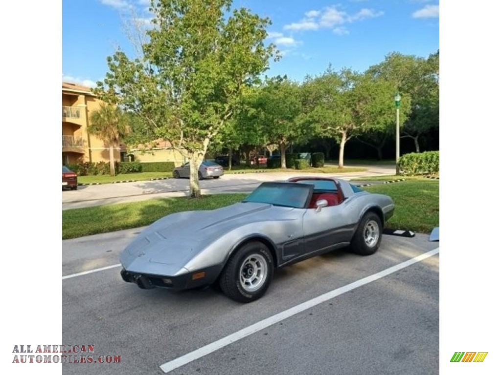 1978 Corvette Coupe - Silver / Red photo #2