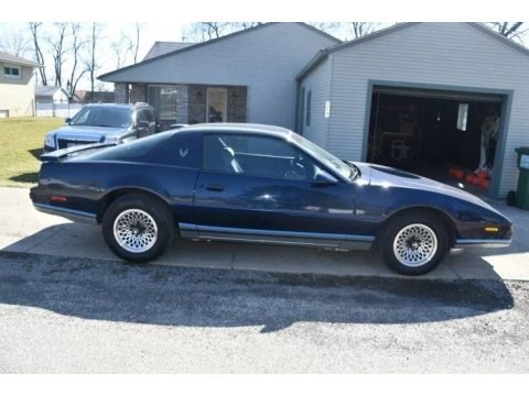 Dark Blue Metallic 1986 Pontiac Firebird Coupe