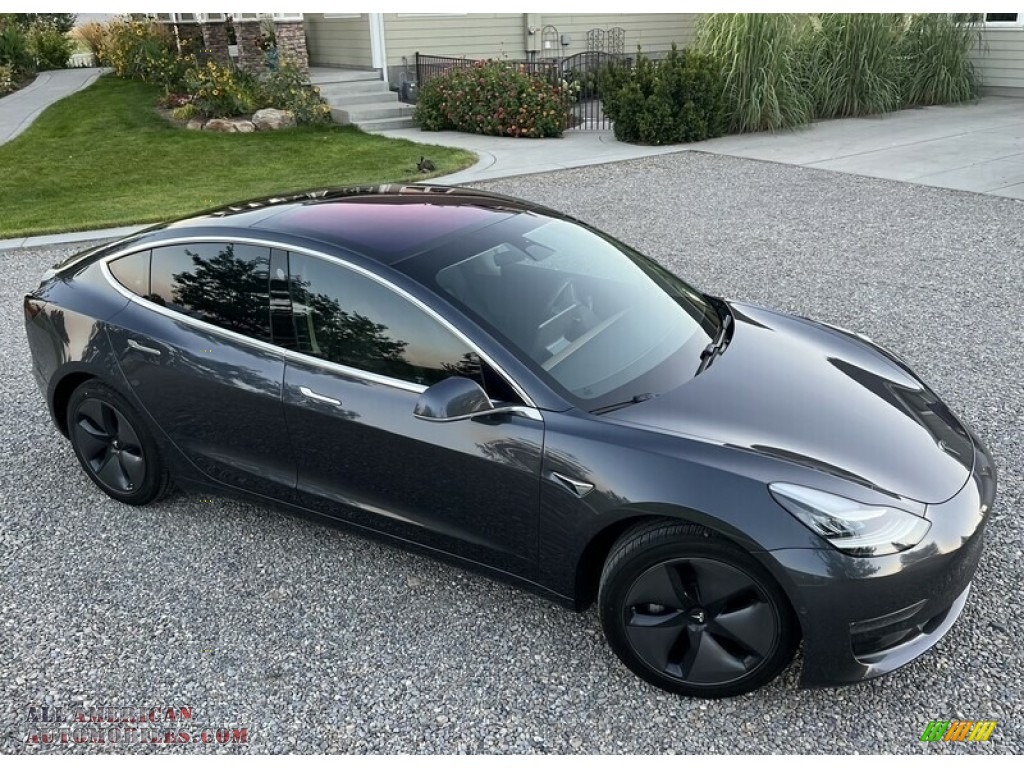 Midnight Silver Metallic / Black Tesla Model 3 Long Range