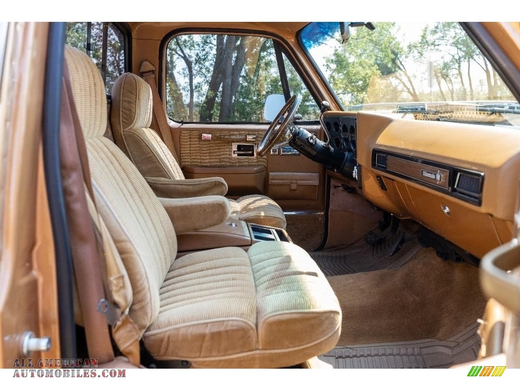 1979 C/K C10 Big-10 Scottsdale Regular Cab - Light Camel Metallic / Tan photo #6