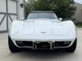 Chevrolet Corvette Coupe Classic White photo #3