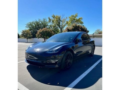 Solid Black 2022 Tesla Model 3 Long Range AWD
