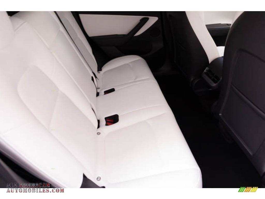 2022 Model Y Performance AWD - Pearl White Multi-Coat / White/Black photo #21