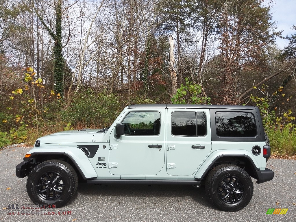 Earl / Black Jeep Wrangler Unlimited Freedom Edition 4x4