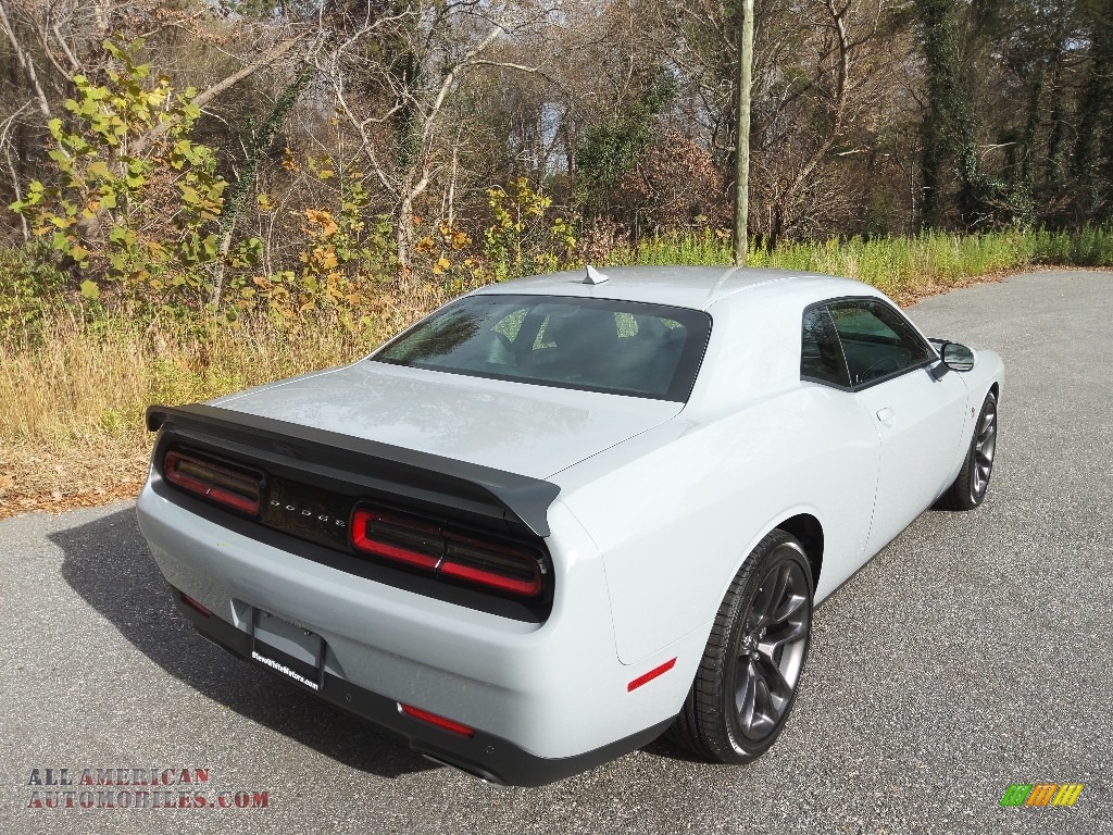 2022 Challenger R/T Scat Pack - Smoke Show / Black photo #6