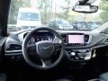 Chrysler Pacifica Touring L AWD Brilliant Black Crystal Pearl photo #14