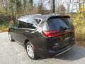 Chrysler Pacifica Limited AWD Brilliant Black Crystal Pearl photo #8
