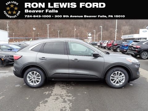 Carbonized Gray 2022 Ford Escape SE 4WD