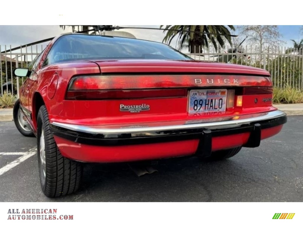 1989 Reatta Coupe - Bright Red / Gray photo #27