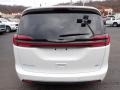 Chrysler Pacifica Touring L AWD Bright White photo #4