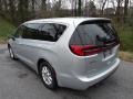 Chrysler Pacifica Touring L Silver Mist photo #8